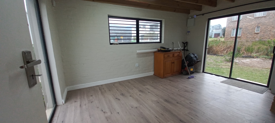 3 Bedroom Property for Sale in Pringle Bay Western Cape